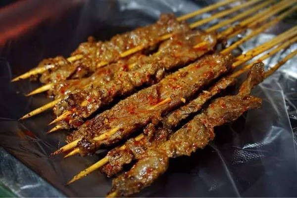 沙湖原种场烤牛筋培训